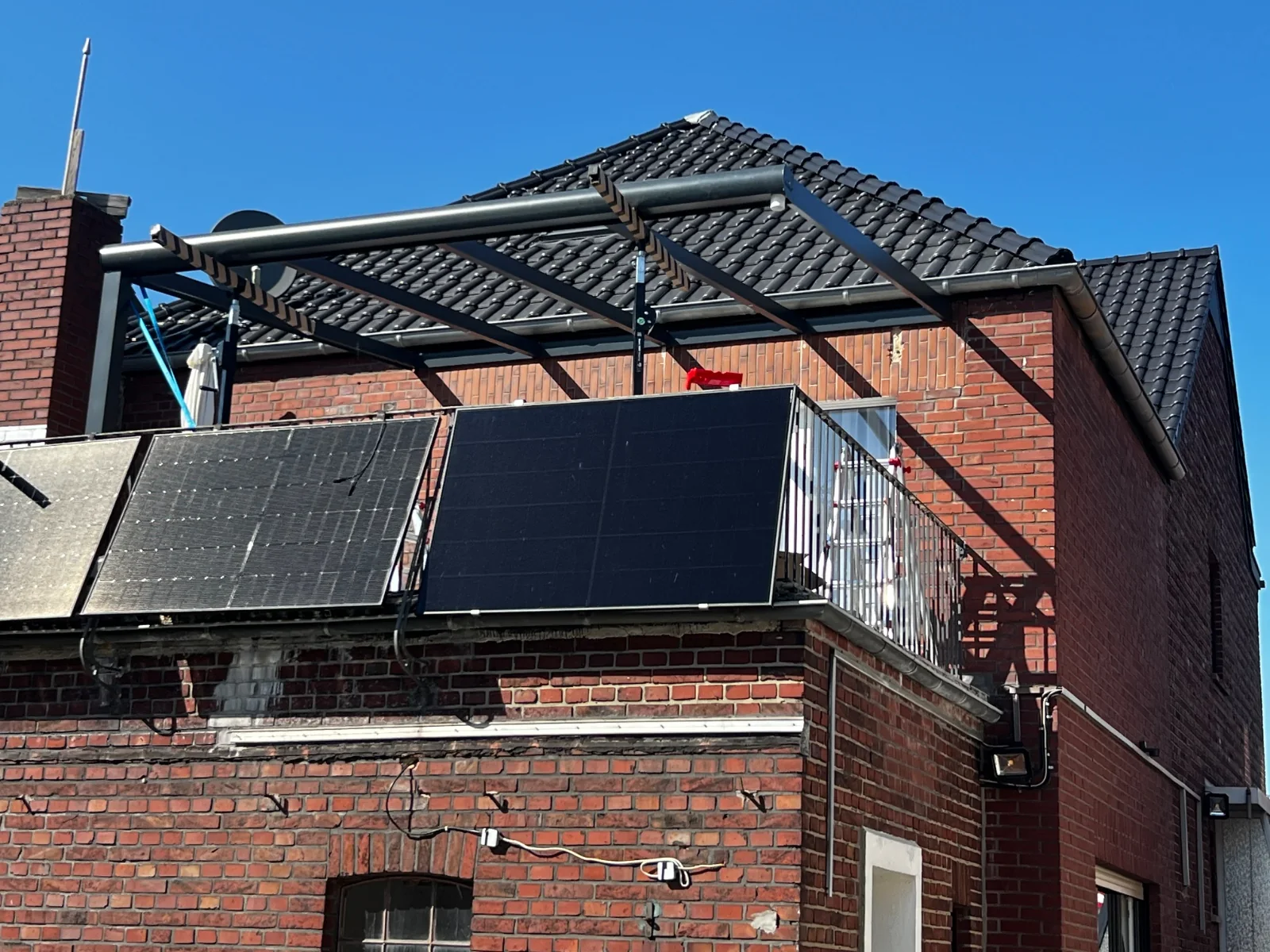 Terrassenüberdachung auf einer Dachterrasse